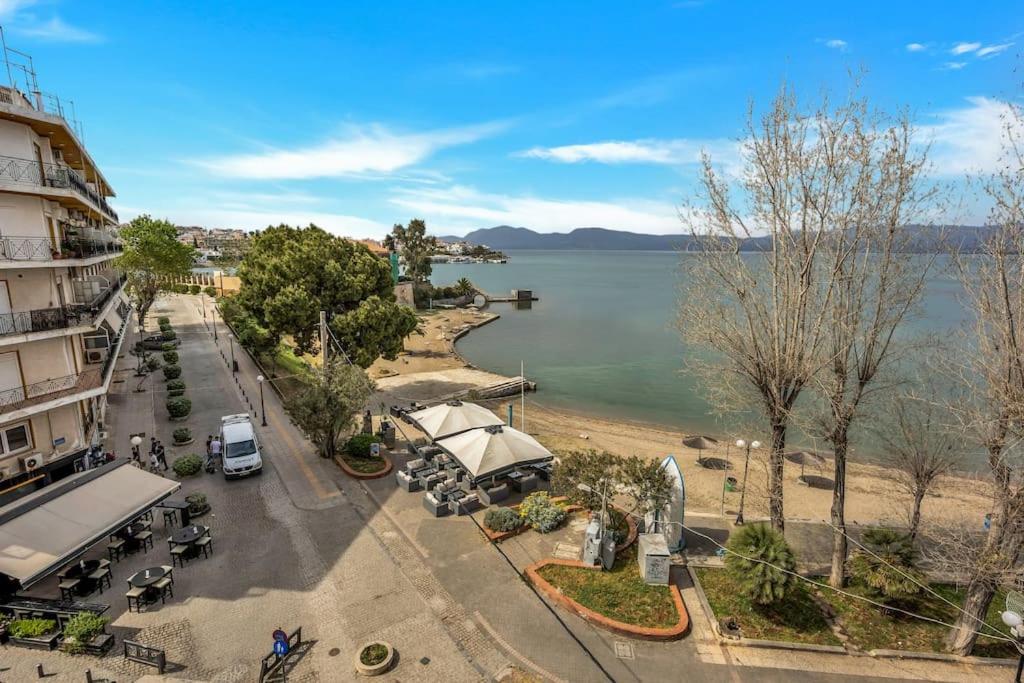 Bright Central Apartment With Splendid Sea View! Chalkís Buitenkant foto