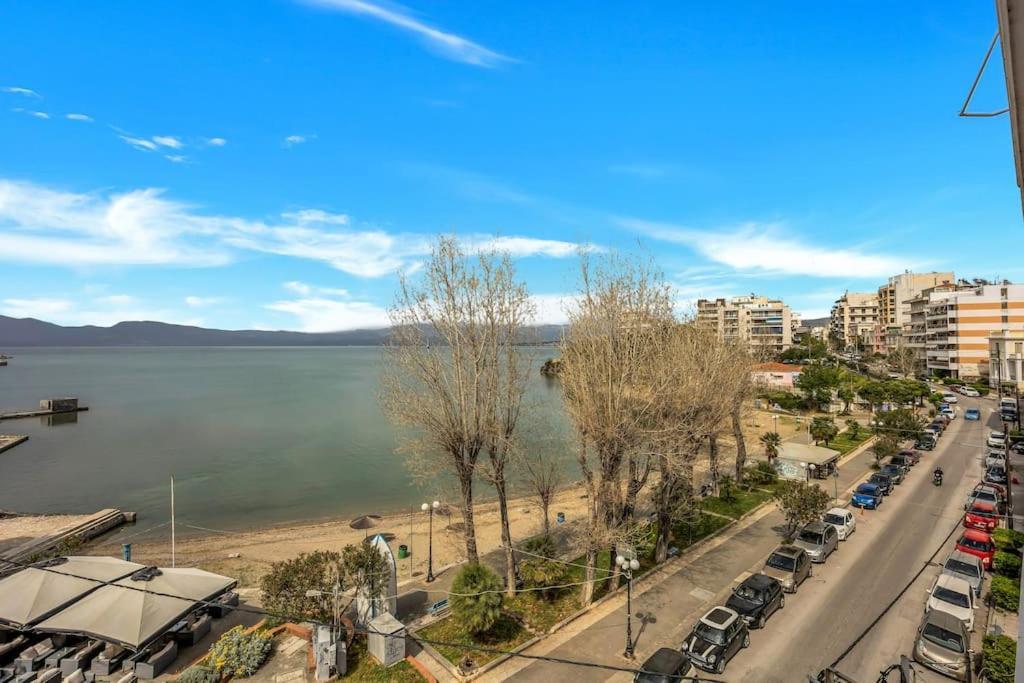 Bright Central Apartment With Splendid Sea View! Chalkís Buitenkant foto